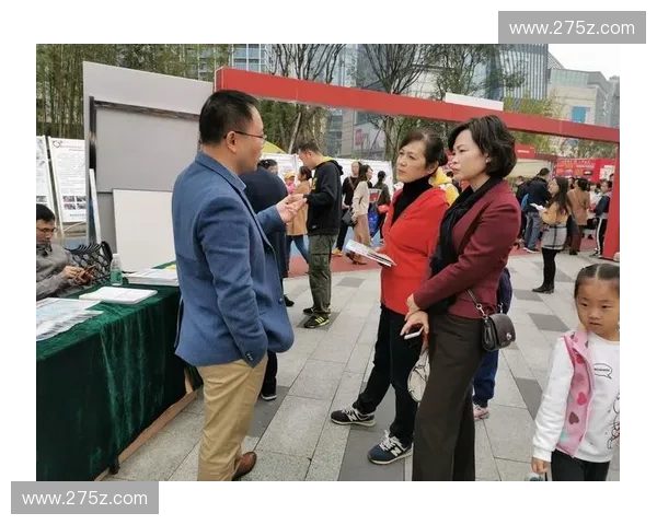 围绕风暴英雄还分区的发展趋势与社区互动探索研究主题概述分析论